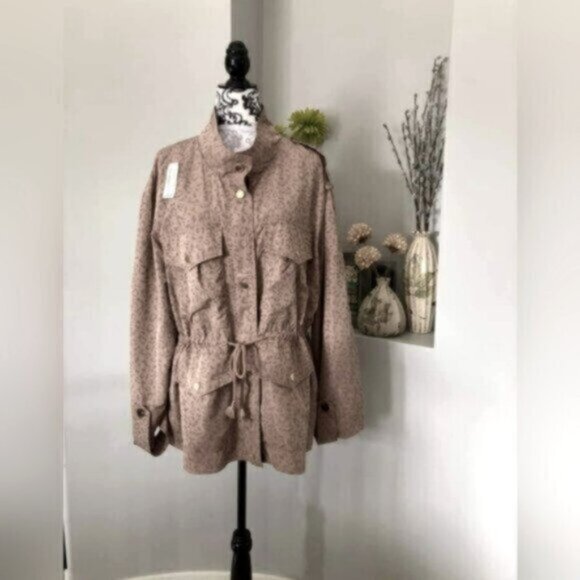 Neutral Leopard print jacket with cinch waist Women's Sz 16 - Picture 4 of 10